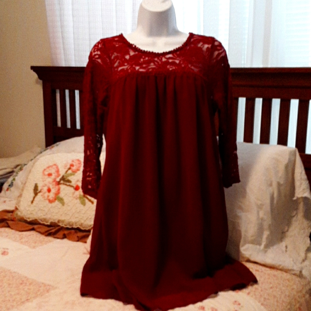 AUW dress